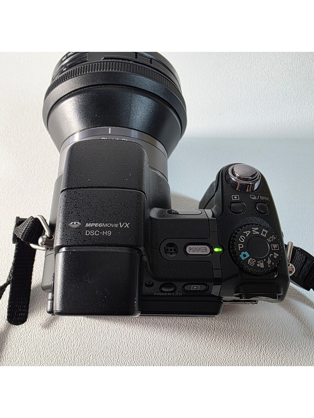 Sony Cyber-shot DSC-H9 8.1MP Digital Camera Bundle - Black, Tube, Filter, Card - Picture 9 of 9